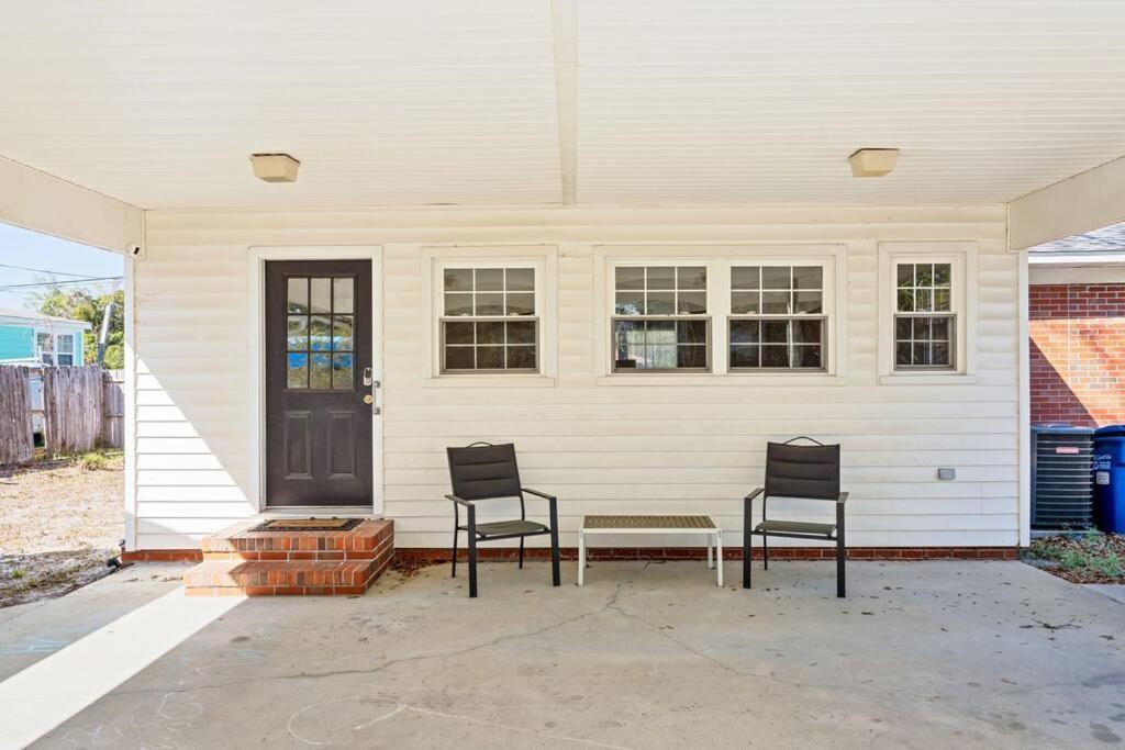 Serenity Beach House In Central Ilm W/ King Bed Wilmington Bagian luar foto