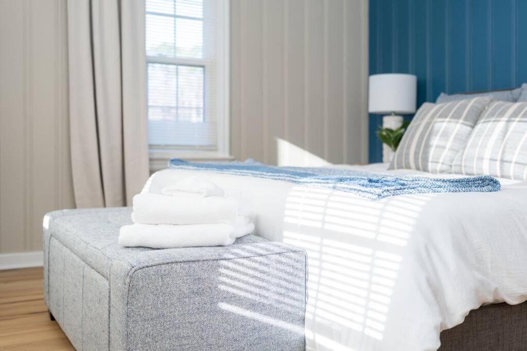 Serenity Beach House In Central Ilm W/ King Bed Wilmington Bagian luar foto