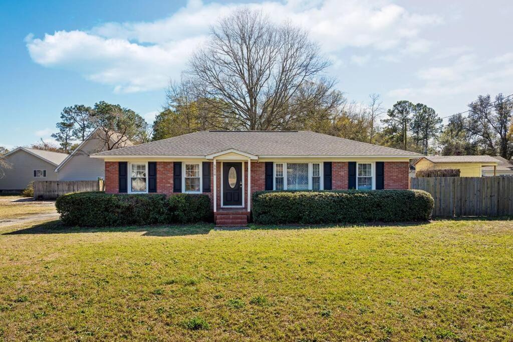 Serenity Beach House In Central Ilm W/ King Bed Wilmington Bagian luar foto